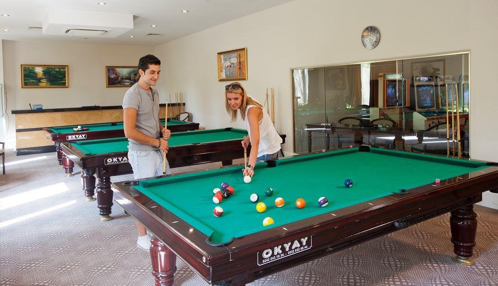 СRYSTAL TAT BEACH GOLF RESORT & SPA