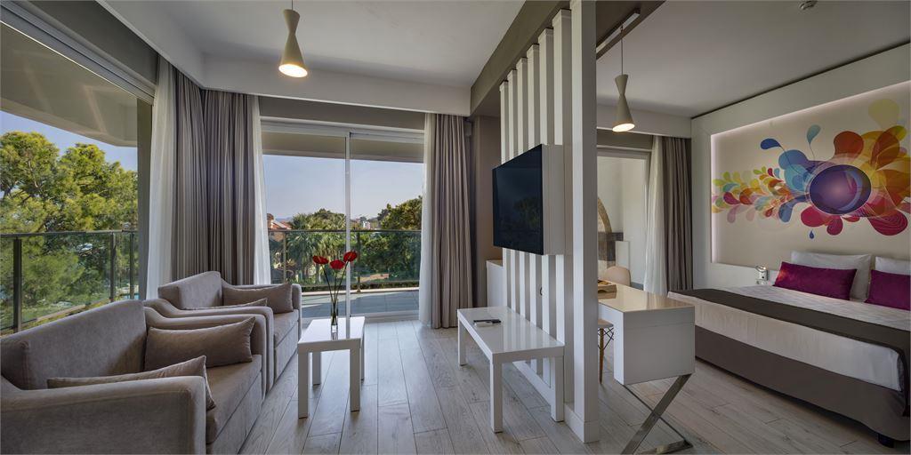 DOSINIA LUXURY RESORT