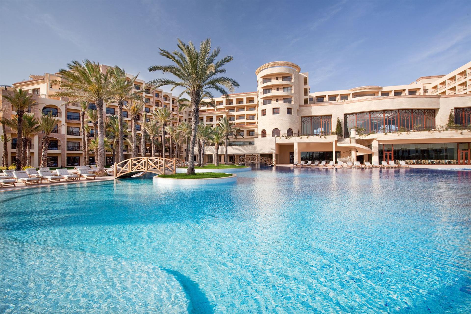 MOVENPICK RESORT & MARINE SPA