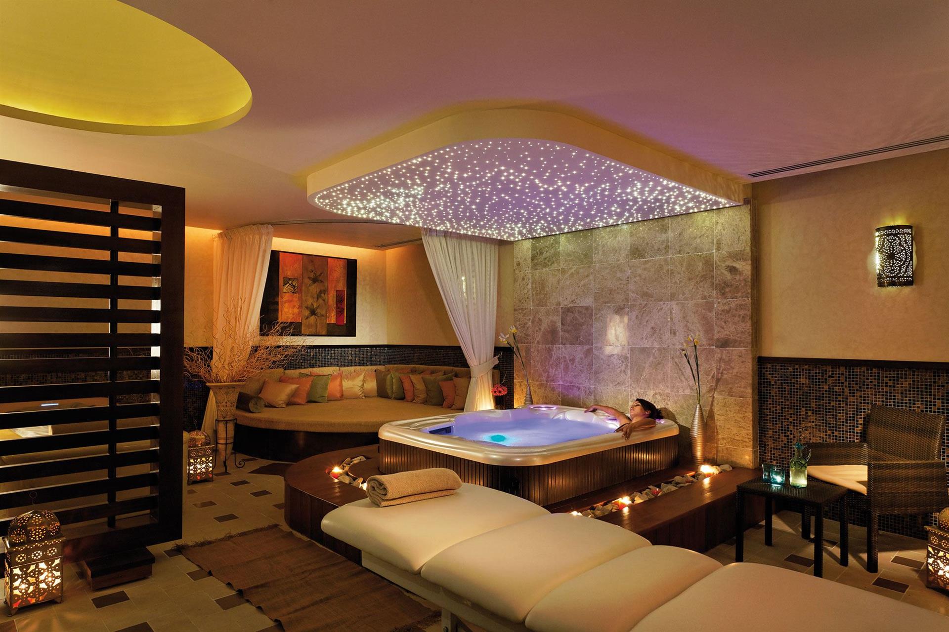 MOVENPICK RESORT & MARINE SPA