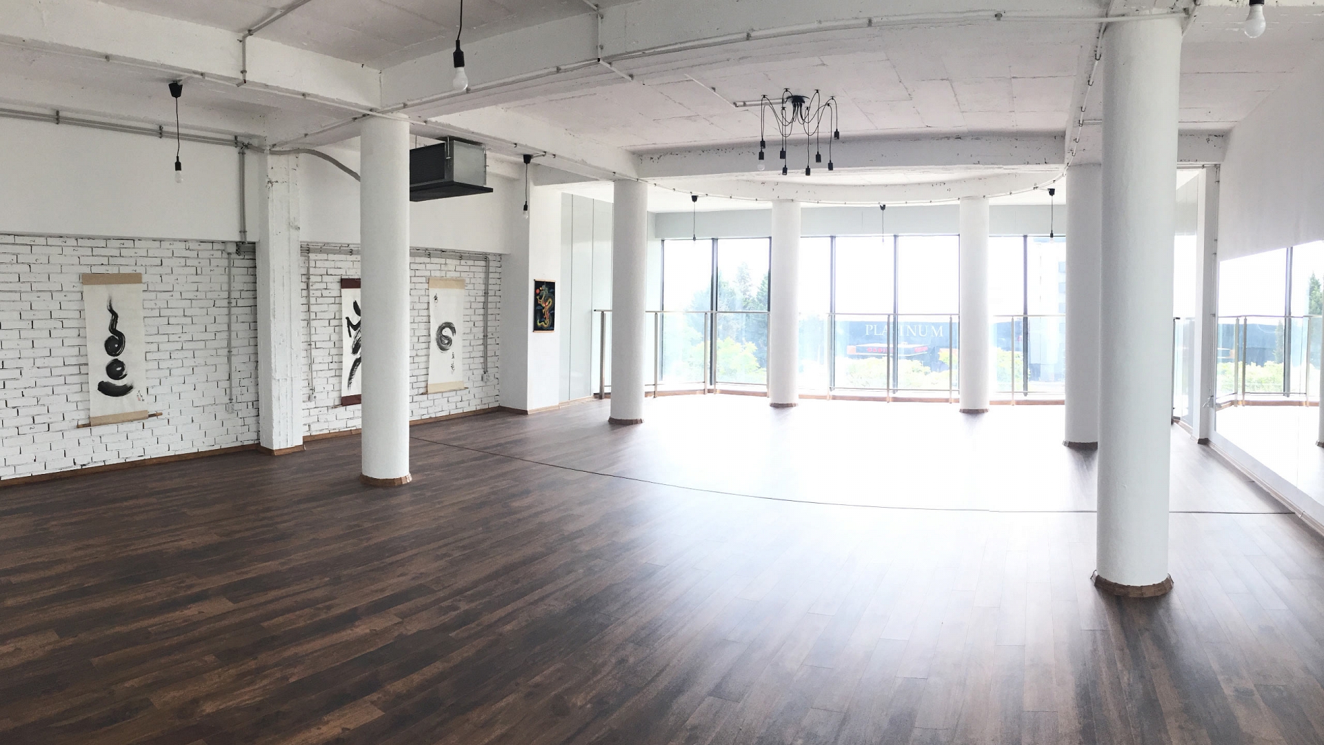 iHot@l /FORMER STRANDJA/