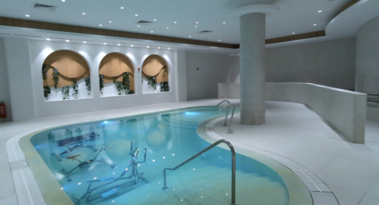 Aquahouse Hotel & SPA  5*
