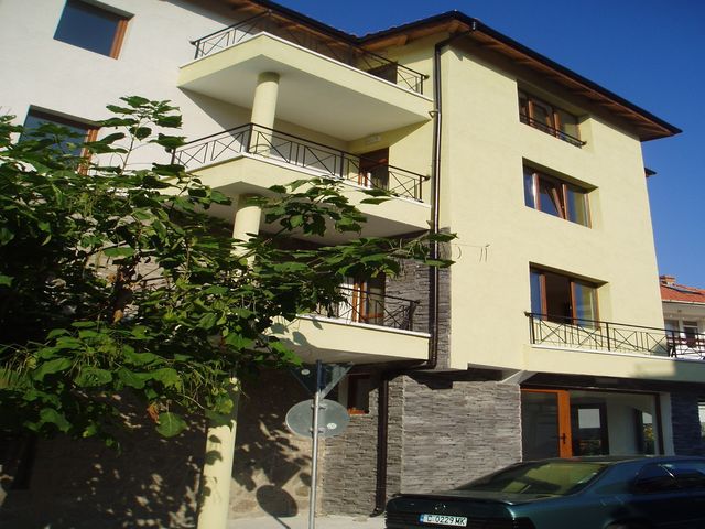VILLA KOMPAS 3* VILLA KOMPAS 3*