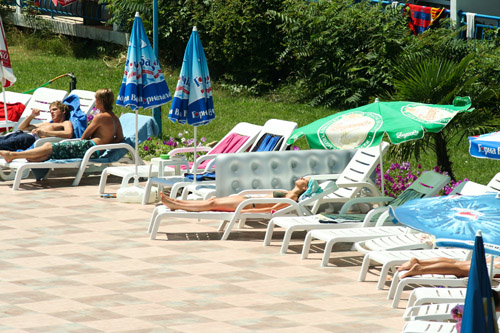Balaton 2*  Sunny beach