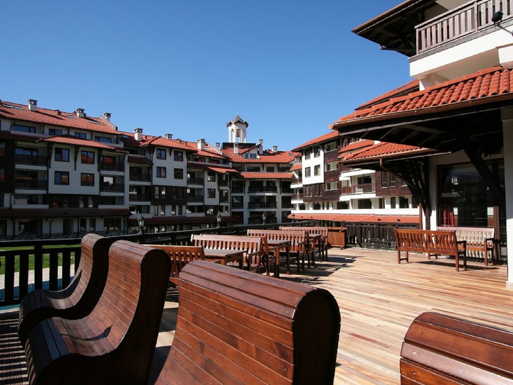 ROYAL TOWERS APARTHOTEL- SPR