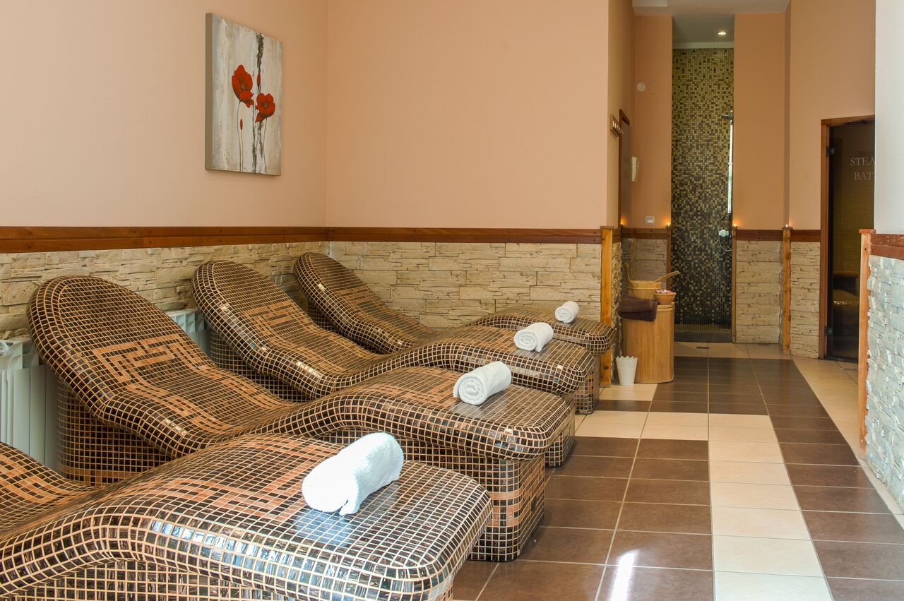 ST. GEORGE SKI & SPA