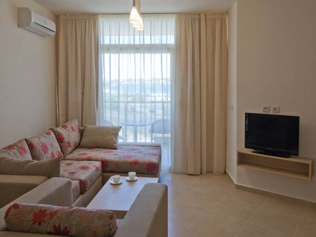 South Pearl 3* South Pearl 3*