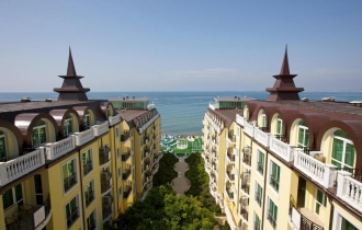 Amore Beach