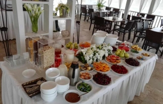 Apolonia Resort