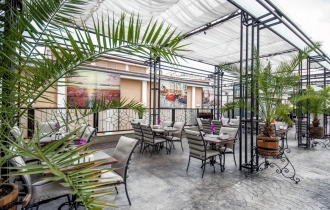 Rome Palace Deluxe Aparthotel