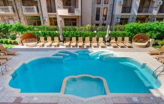 Dawn Park Deluxe AH