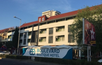 Boulevard Boutique