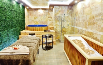 HOTEL INFINITY & SPA PARK