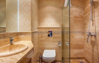 Apolonia Resort