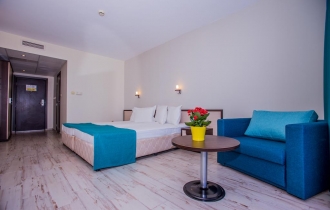 Smartline Meridian Hotel(former Meridian)