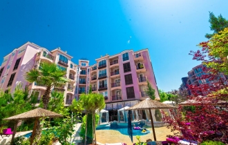 Romance Marine Aparthotel