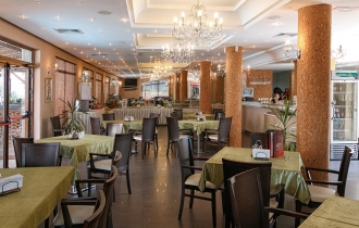 Alexandra Hotel