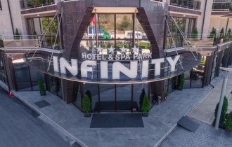 HOTEL INFINITY & SPA PARK