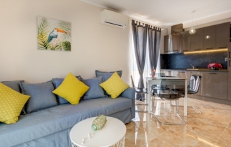 Anastasia-Venera Palace Aparthotel