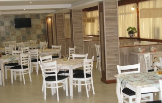 Estreya Palace