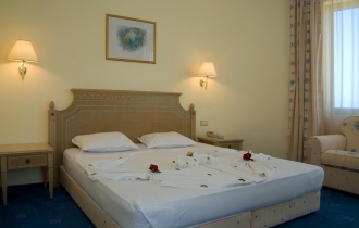 Marina Royal Palace