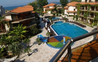 LAGUNA BEACH 4*