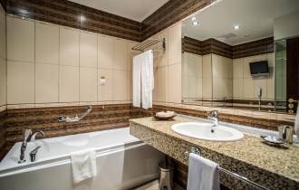 Palace Marina Dinevi