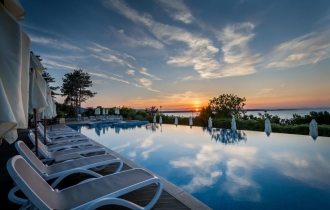 SANTA MARINA VIP HOLIDAY VILLAGE 4*