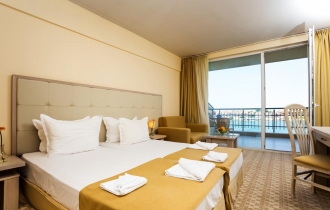 CORAL 3*