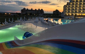 Sunrise Blue Magic Resort