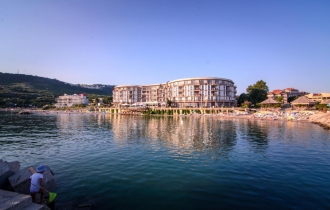 Royal Bay Resort