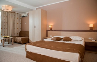DIT Evrika Beach Club Hotel