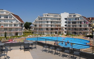 Sun Village Apart