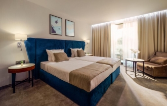 Astor Garden 5*