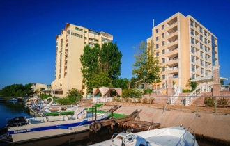 Perla Royal Hotel