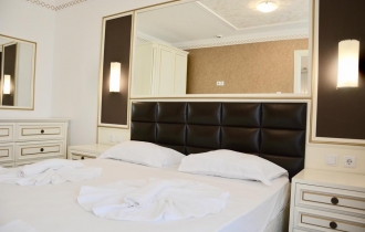 Golden Rainbow Aparthotel