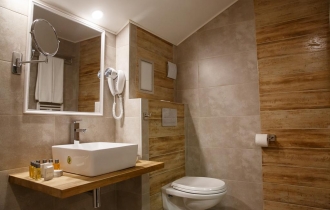 CASA KARINA APARTHOTEL