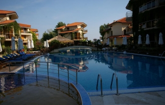 LAGUNA BEACH 4*