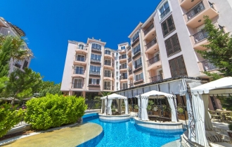 Romance Marine Aparthotel