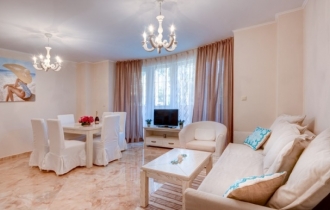 Anastasia-Venera Palace Aparthotel