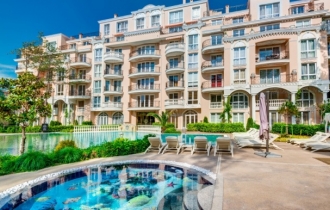 Anastasia-Venera Palace Aparthotel