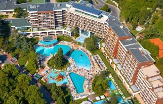 Flamingo Grand Hotel & Spa