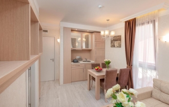 HARMONY SUITES 8,9 APARTHOTEL /DREAM ISLAND/