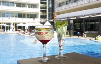 GRAND HOTEL NIRVANA (ex. Grand Hotel Oasis)