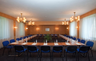 Lotos **** (Riviera)