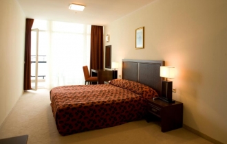 SUNSET RESORT