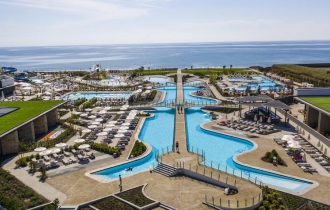 Wave Resort