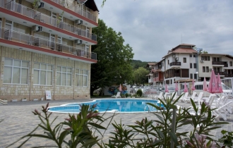 Club Hotel Vedren