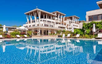 Apolonia Resort