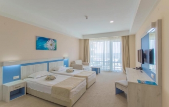 DIT Evrika Beach Club Hotel